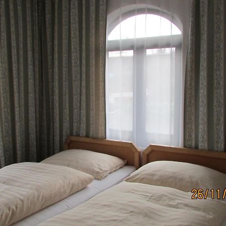 Villa Jinonice Prague Ngoại thất bức ảnh